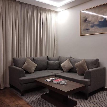 Olive Tree Hotel Табук Екстер'єр фото