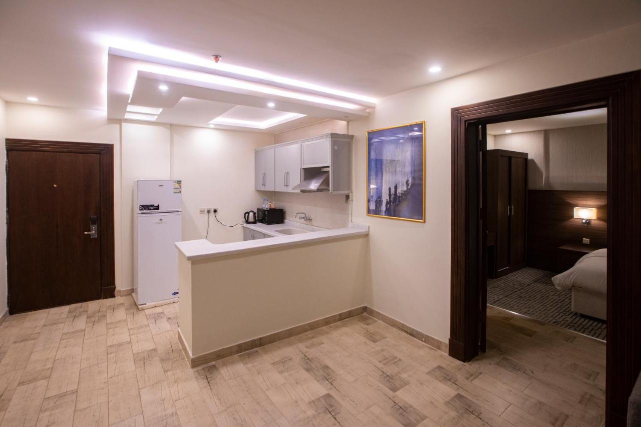Olive Tree Hotel Табук Екстер'єр фото