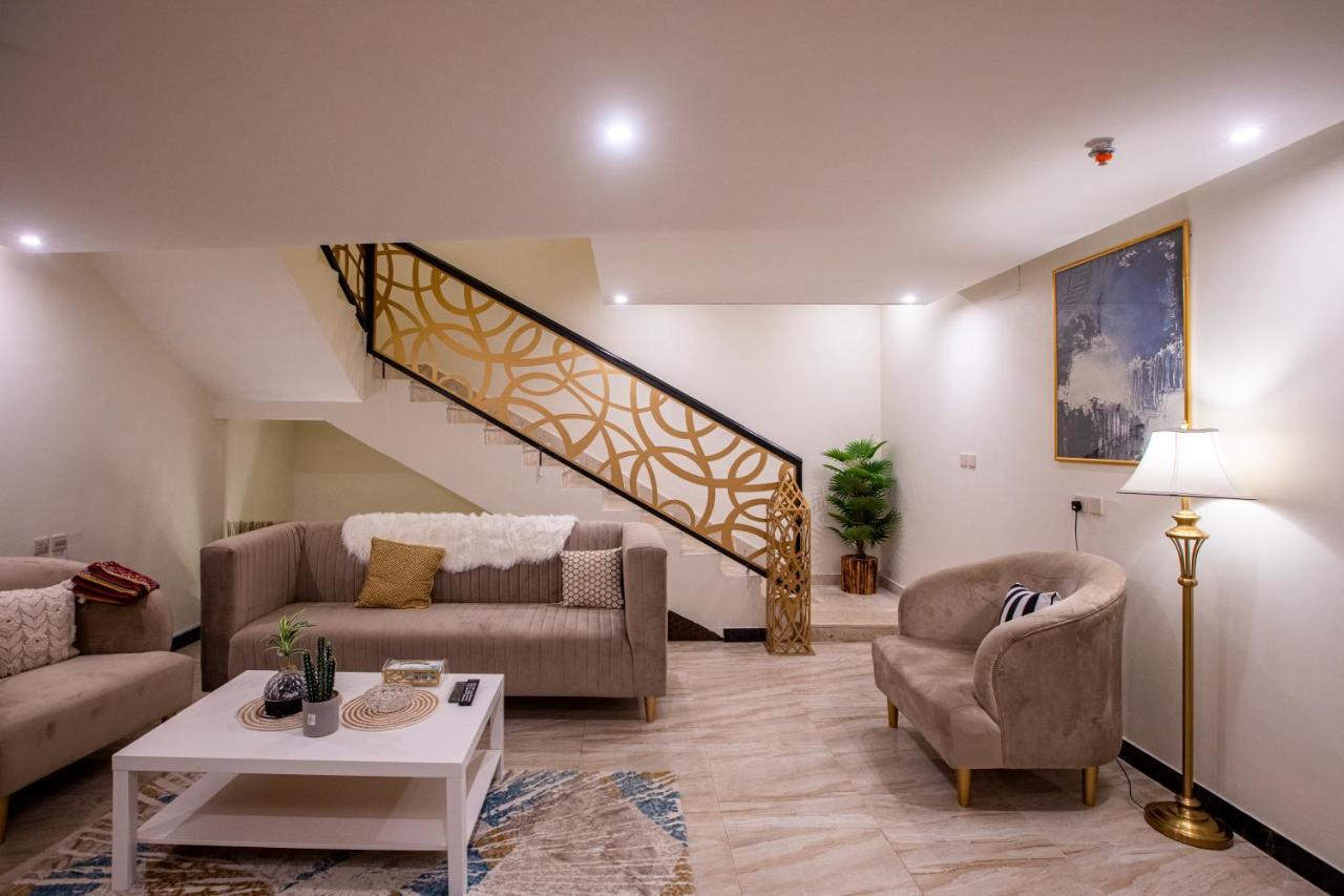 Olive Tree Hotel Табук Екстер'єр фото