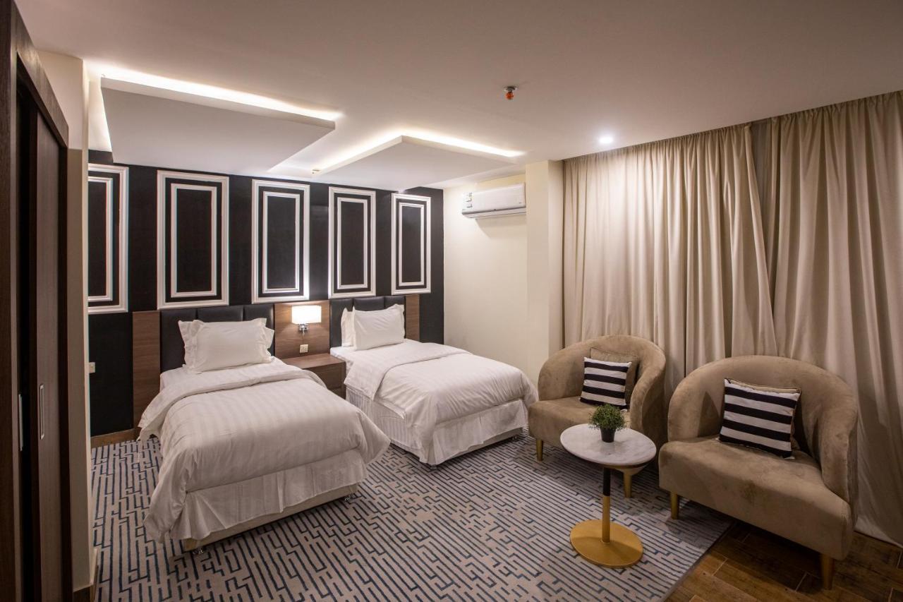 Olive Tree Hotel Табук Екстер'єр фото