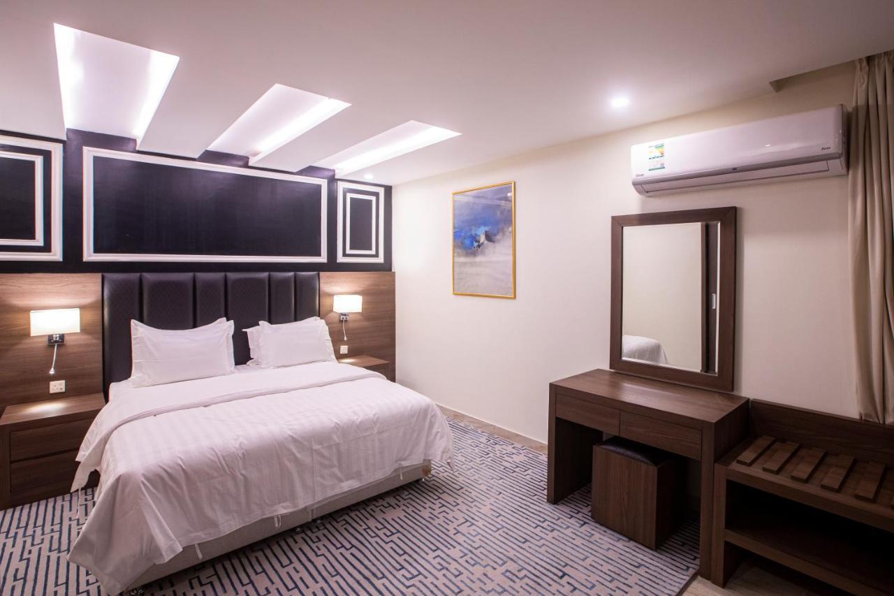 Olive Tree Hotel Табук Екстер'єр фото