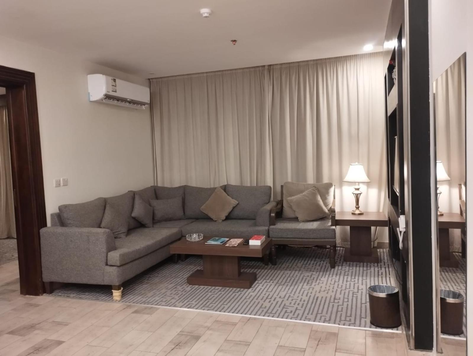 Olive Tree Hotel Табук Екстер'єр фото