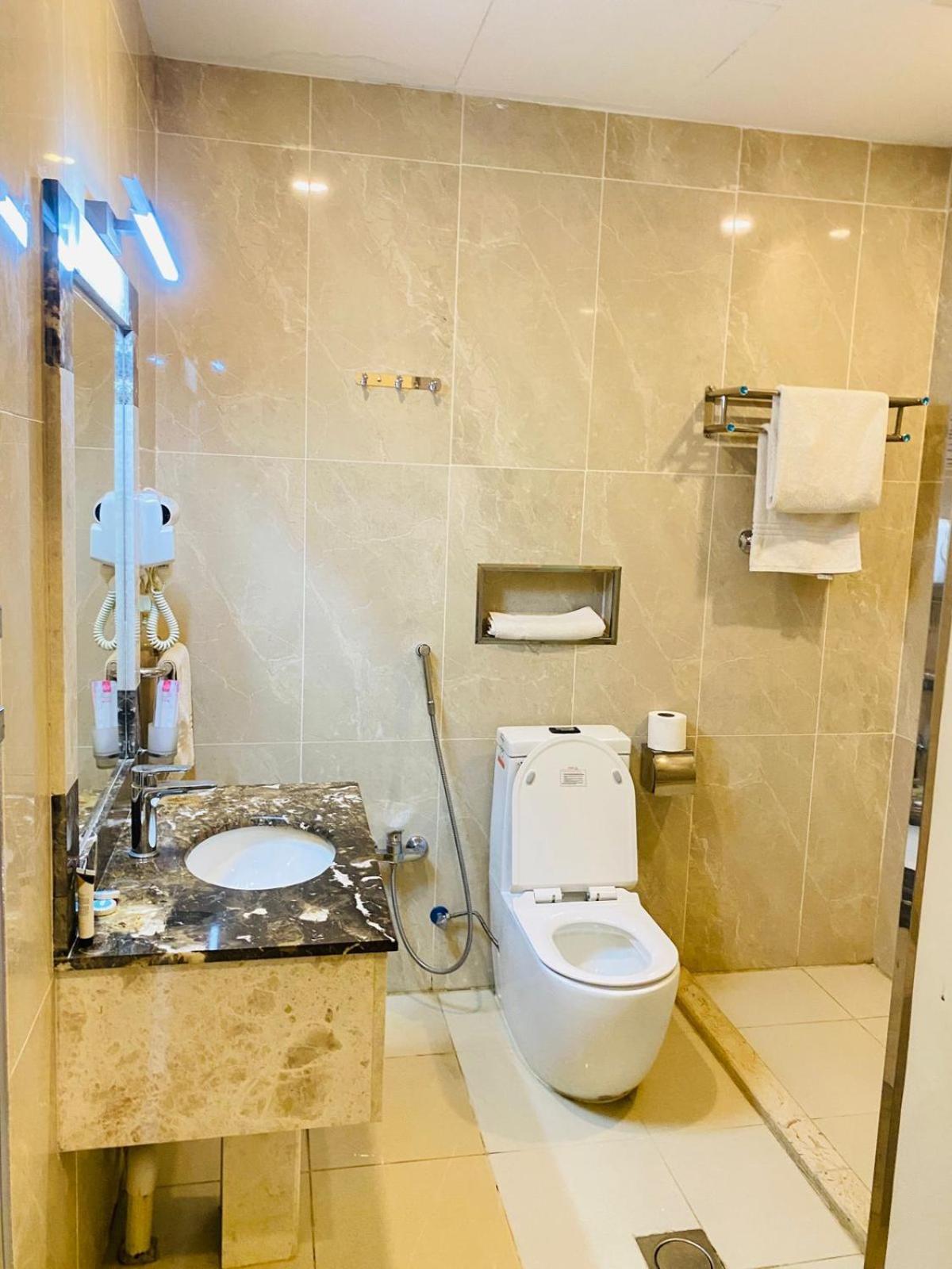 Olive Tree Hotel Табук Екстер'єр фото
